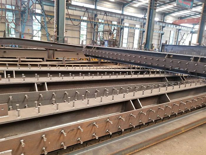 圓柱、箱型柱、十字形柱